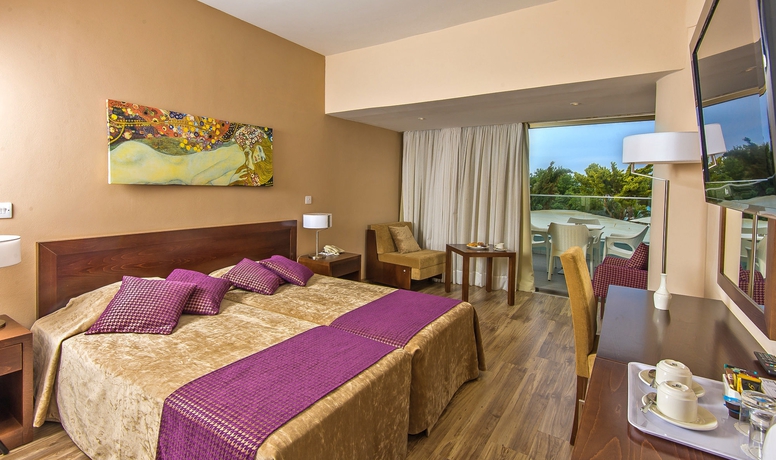 Imagen de la habitación del Hotel Crystal Springs Beach. Foto 10