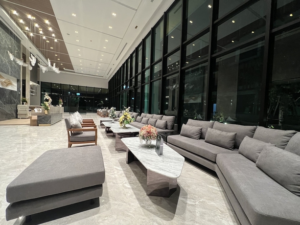 Imagen de los interiores del Hotel Crystal Srivaree Suvarnabhumi. Foto 16