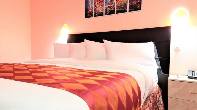 Imagen general del Hotel Crystal Star Inn Edmonton Airport. Foto 9