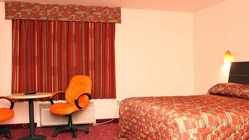 Imagen general del Hotel Crystal Star Inn Edmonton Airport. Foto 10