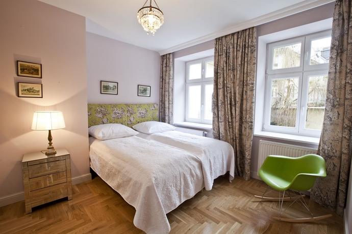 Imagen de la habitación del Hotel Crystal Suites Chez Helena. Foto 3