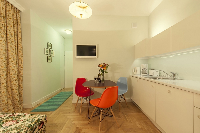 Imagen de la habitación del Hotel Crystal Suites Chez Helena. Foto 5