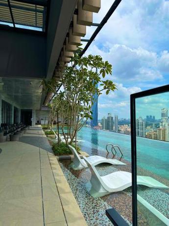 Imagen general del Hotel Crystal Suites at Axon Residence near Pavilion. Foto 5