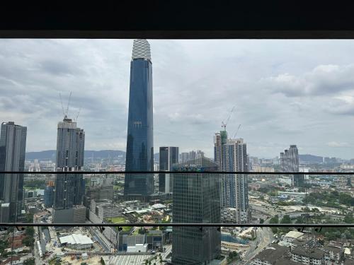 Imagen general del Hotel Crystal Suites at Axon Residence near Pavilion. Foto 7