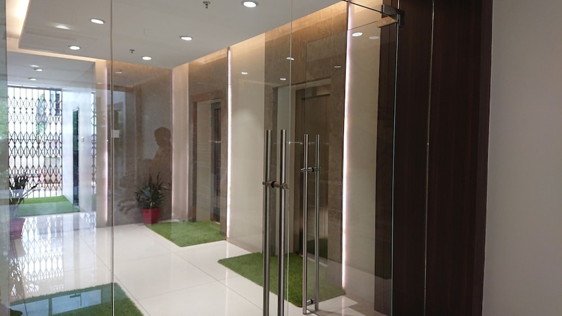 Imagen de los interiores del Hotel Crystal Urban Park. Foto 15