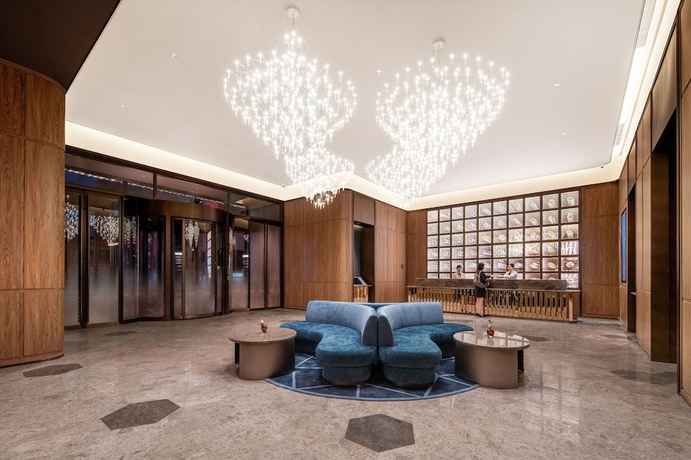 Imagen de los interiores del Hotel Crystal Weihai Happiness Gate. Foto 15