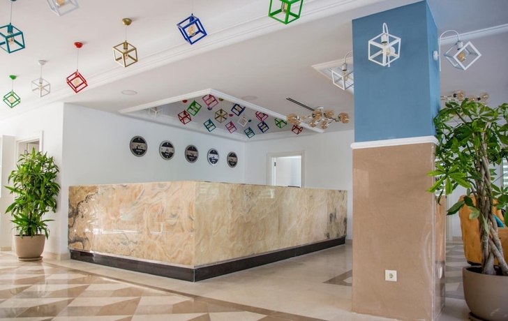 Imagen de los interiores del Hotel Crystal World of Colours. Foto 10