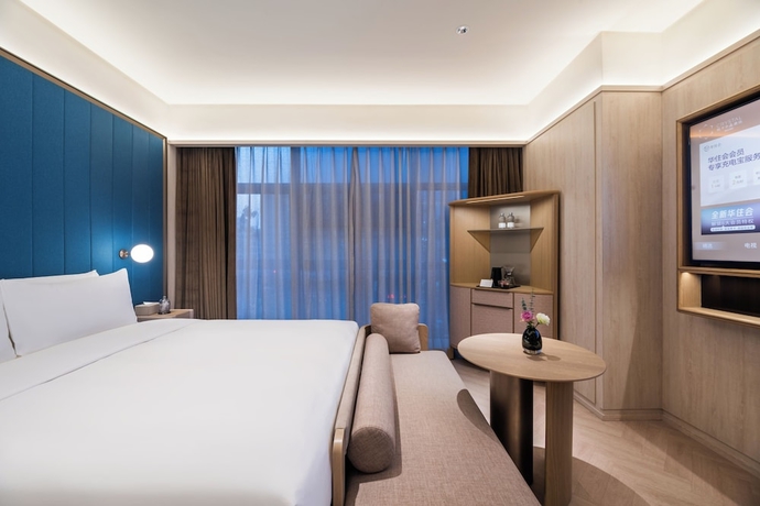 Imagen de la habitación del Hotel Crystal Yantai Binhai Square. Foto 10