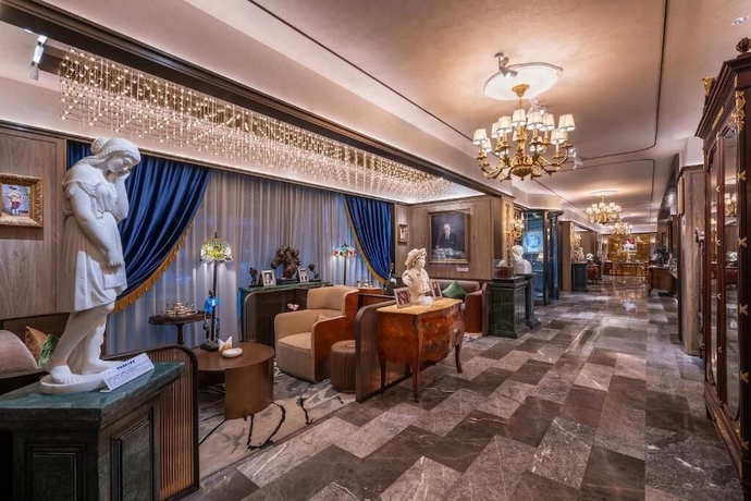 Imagen de los interiores del Hotel Crystal Yantai Binhai Square. Foto 15