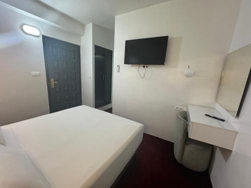 Imagen general del Hotel Crystal boulevard Single/Double. Foto 3