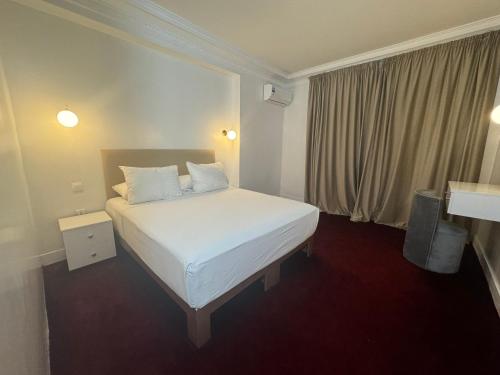 Imagen general del Hotel Crystal boulevard Single/Double. Foto 8