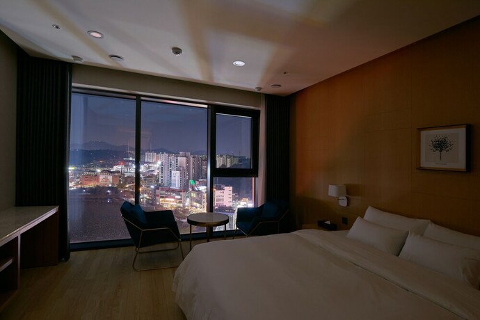 Imagen de la habitación del Hotel Cs, Gwangju. Foto 20