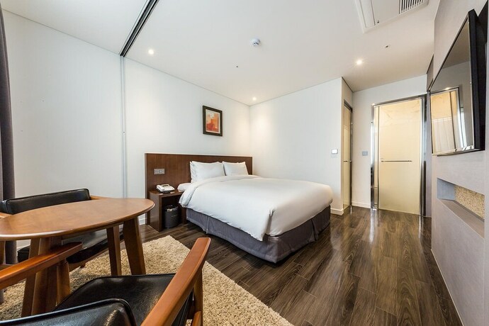Imagen de la habitación del Hotel Cs Premier. Foto 7