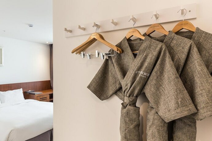 Imagen de la habitación del Hotel Cs Premier. Foto 9