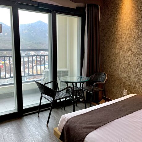 Imagen general del Hotel Cs Premier Hotel. Foto 11