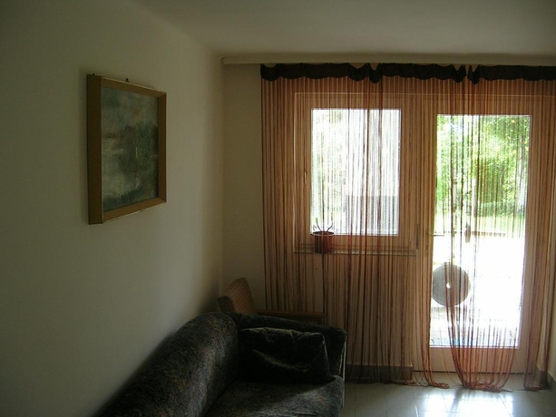 Imagen general del Hotel Csalintos Apartman. Foto 14