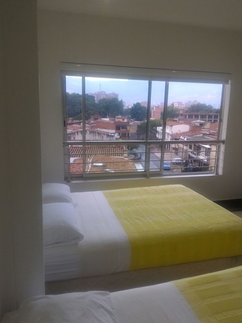 Imagen de la habitación del Hotel Csi Medellín. Foto 6