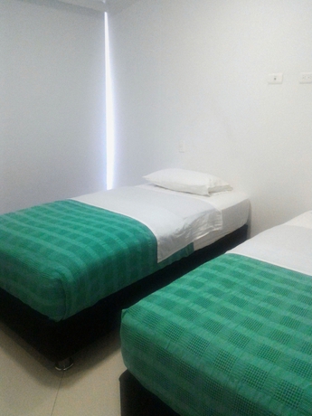 Imagen de la habitación del Hotel Csi Medellín. Foto 11