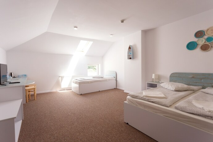 Imagen de la habitación del Hotel Csiki. Foto 2