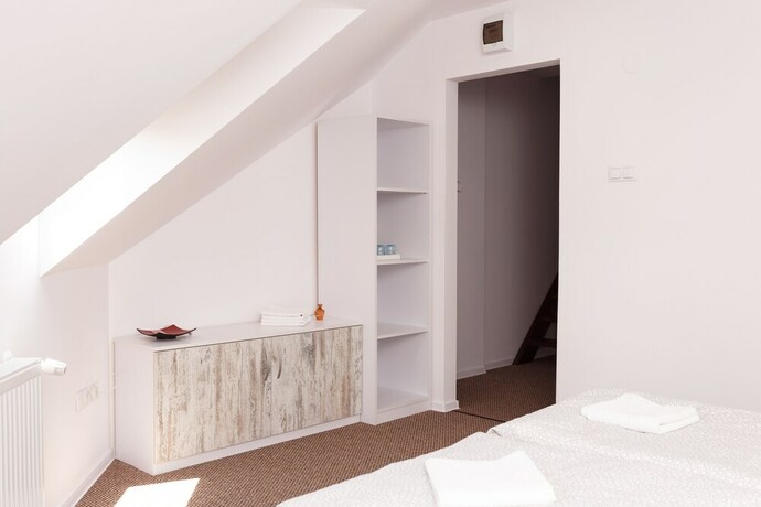 Imagen de la habitación del Hotel Csiki. Foto 4