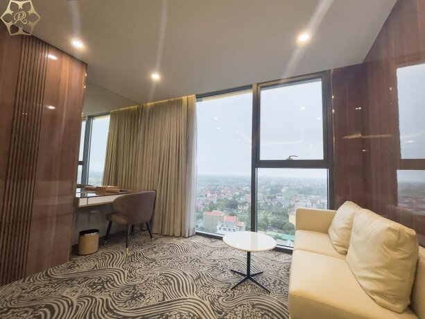 Imagen de la habitación del Hotel Cua Dong Luxury. Foto 19