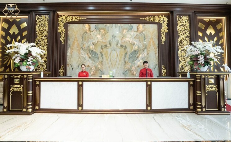 Imagen de los interiores del Hotel Cua Dong Luxury. Foto 26