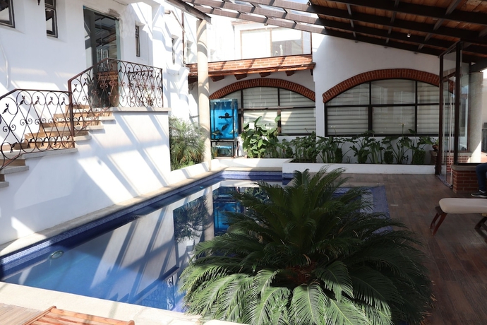 Imagen de la piscina del Hotel Cuamanco. Foto 15