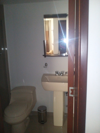Imagen de la habitación del Hotel Cuarta Avenida, Cali. Foto 7