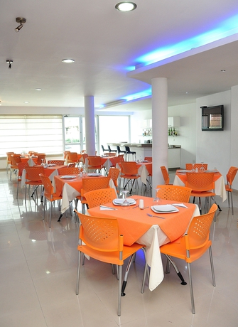 Imagen del bar/restaurante del Hotel Cuarta Avenida, Cali. Foto 3