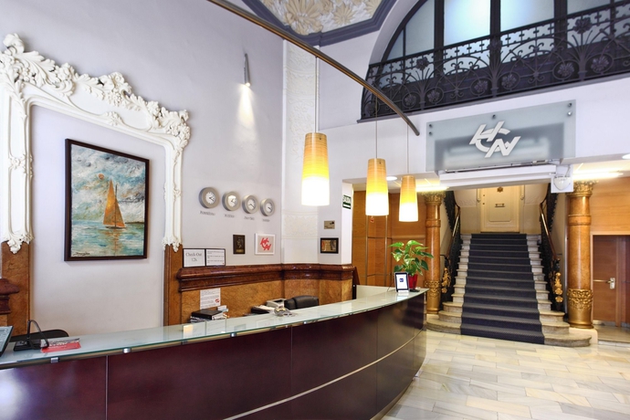 Imagen de los interiores del Hotel Cuatro Naciones. Foto 14