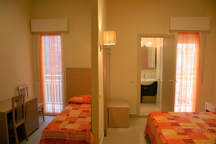 Imagen de la habitación del Hotel Cuba Rimini. Foto 7