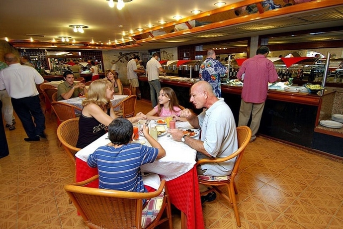 Imagen general del Hotel Cubanacan Comodoro. Foto 15