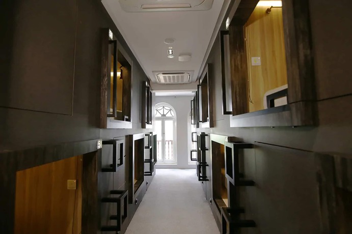 Imagen de la habitación del Hotel Cube Boutique Capsule. Foto 8