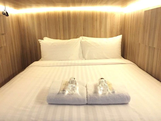 Imagen de la habitación del Hotel Cube Boutique Capsule. Foto 10