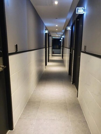 Imagen de los interiores del Hotel Cube, Cheongju. Foto 10