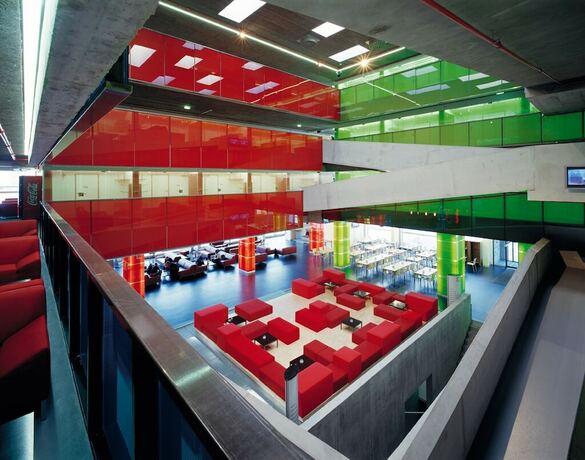 Imagen general del Hotel Cube Savognin. Foto 5