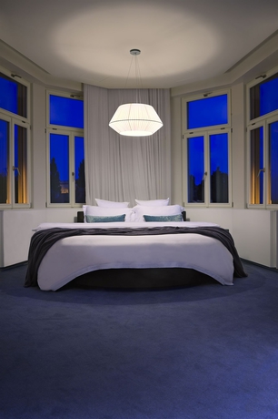 Imagen de la habitación del Hotel Cubo. Foto 10