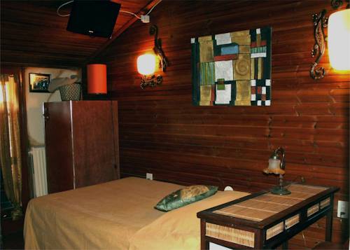 Imagen de la habitación del Hotel Cuccaro Club. Foto 4