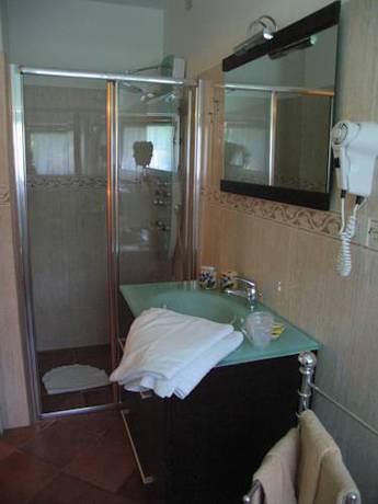 Imagen de la habitación del Hotel Cuccaro Club. Foto 14