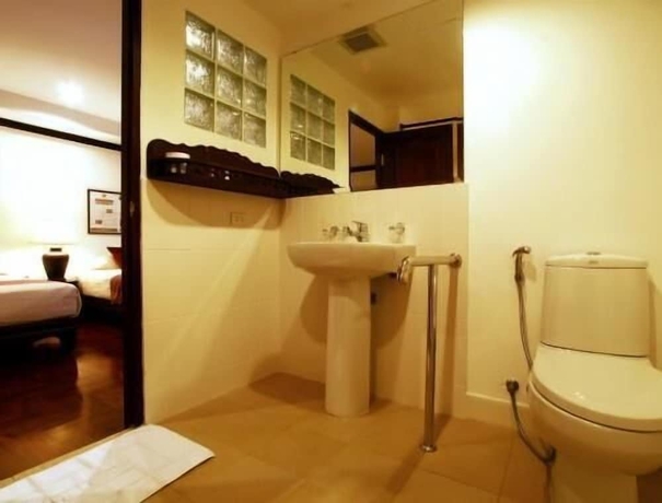 Imagen de la habitación del Hotel Cucumber Inn. Foto 9