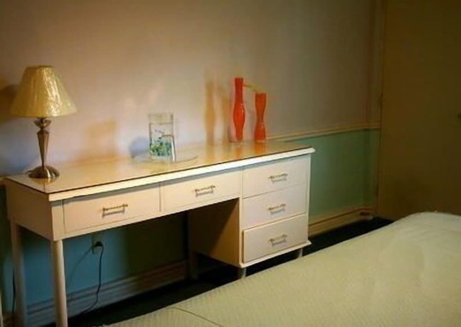 Imagen de la habitación del Hotel Cuellar. Foto 5