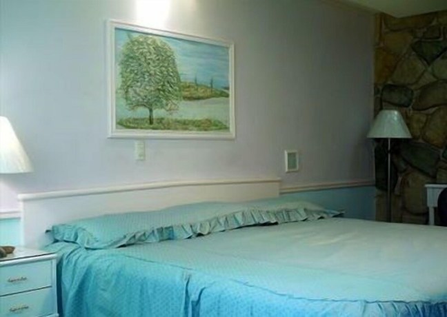 Imagen de la habitación del Hotel Cuellar. Foto 13