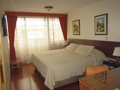 Imagen de la habitación del Hotel Cuellars. Foto 1