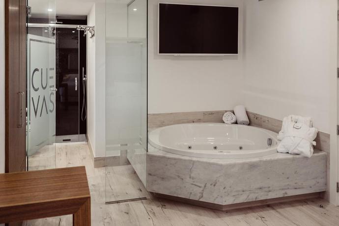 Imagen de la habitación del Hotel Cuevas - Adults Only. Foto 4