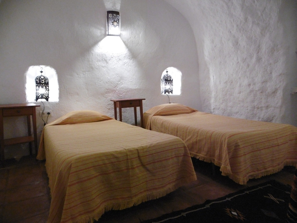 Imagen de la habitación del Hotel Cuevas Andalucía. Foto 7