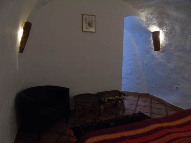 Imagen de la habitación del Hotel Cuevas Andalucía. Foto 16