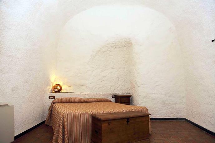 Imagen de la habitación del Hotel Cuevas Del Zenete. Foto 15