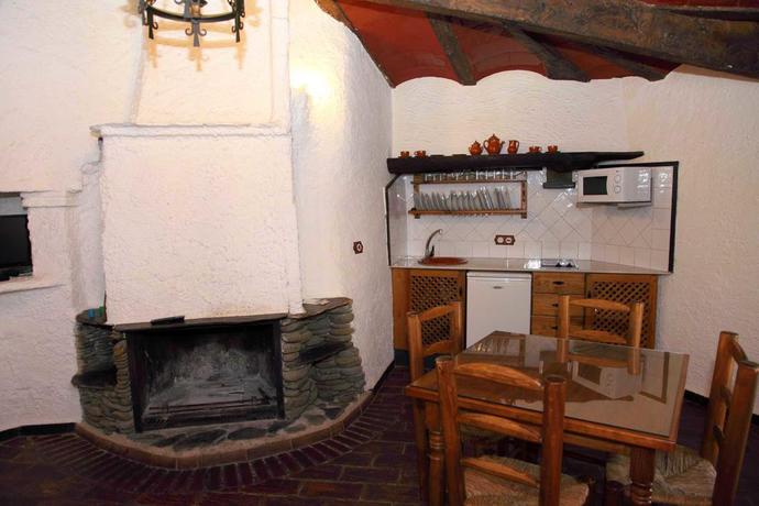 Imagen general del Hotel Cuevas Del Zenete. Foto 3