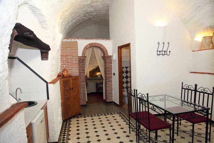 Imagen general del Hotel Cuevas Del Zenete. Foto 5