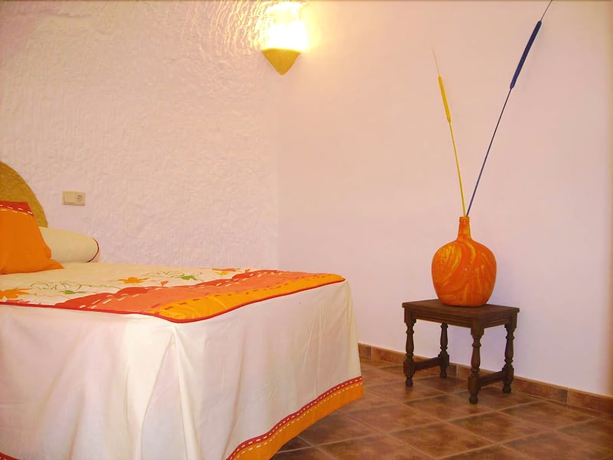 Imagen de la habitación del Hotel Cuevas La Chumbera. Foto 7